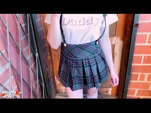 ❤️ A estudante chupa profundamente a sua pila e fode em vez de aulas. ️❌ Porno porno em pt.hentai-menu.ru ❌❤